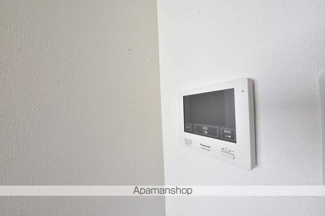 ELLE CUBE学園前の内装写真