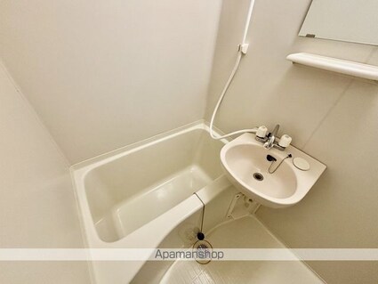 レオパレスＳＨＩＯＨＡＲＡⅡ[1K/23.18m2]のバス1