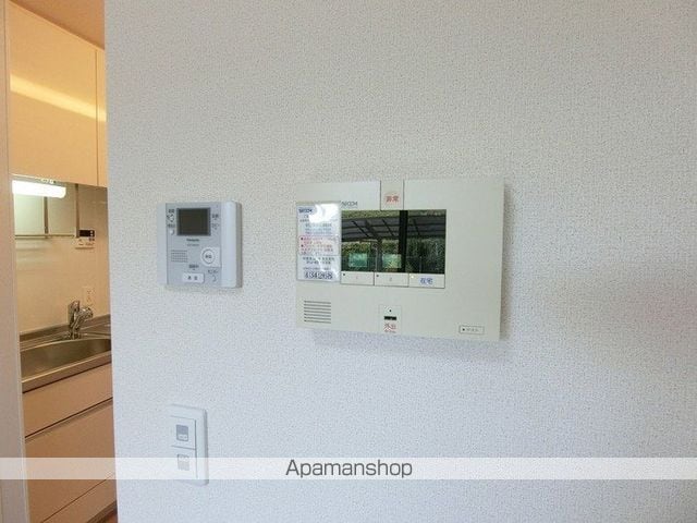 可部線 安芸長束駅 徒歩10分 3階建 築13年の内装写真
