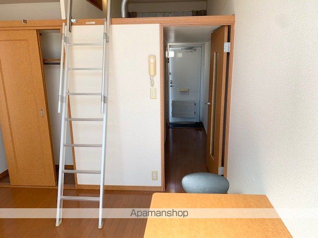 レオパレスマ メゾンの内装写真