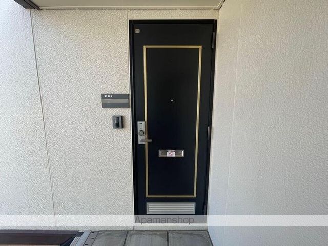メゾンパーク東和田 Aの玄関写真