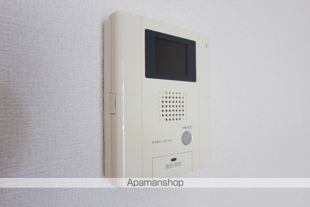 AZENIAの内装写真