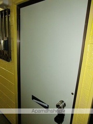 岐阜県岐阜市鍵屋西町２丁目[2DK/40.5m2]の玄関