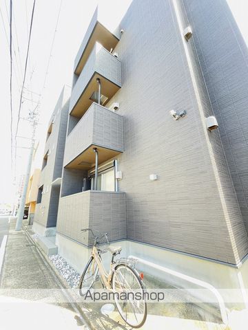 MOVE六番町WESTの玄関写真
