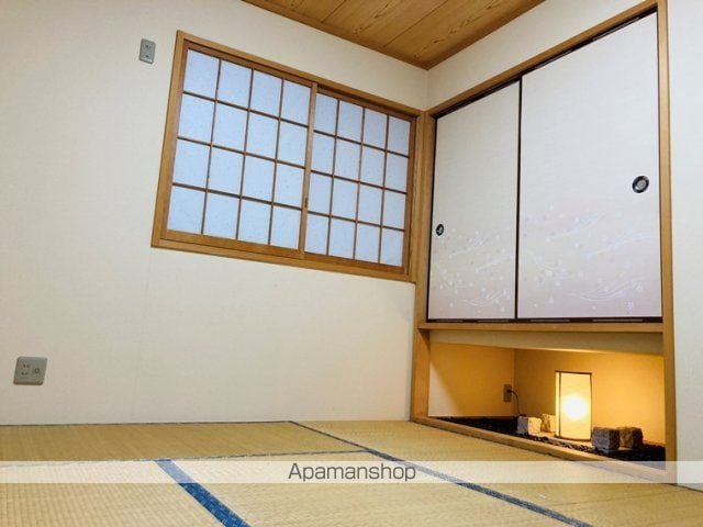 小田急電鉄小田原線 鶴巻温泉駅 徒歩14分 2階建 築19年の内装写真