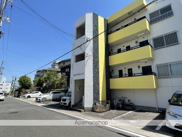 ヨシタカハイツの外観写真