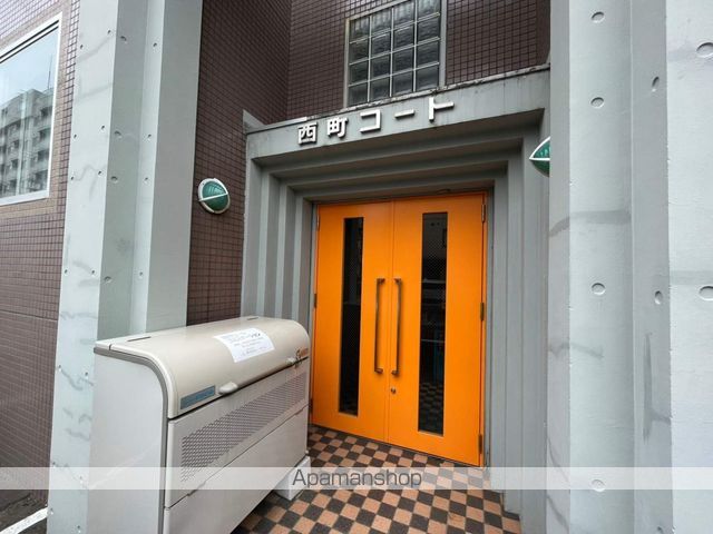 西町コートの玄関写真