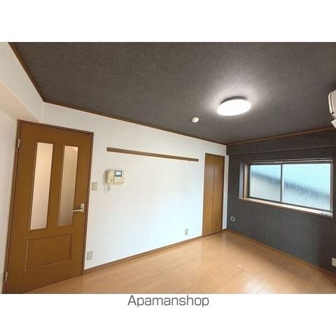 ヒルズ小松の内装写真
