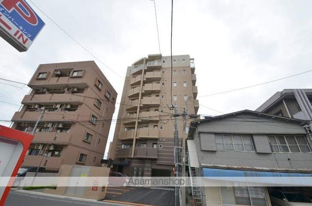 コンフォーザ下荒田の玄関写真