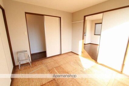 グリーンハイツ木太Ａ・Ｂ・Ｃ・Ｄ棟[2LDK/61.6m2]の内装3