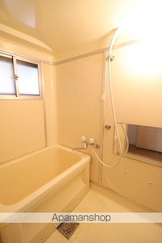 横田町貸家の内装写真