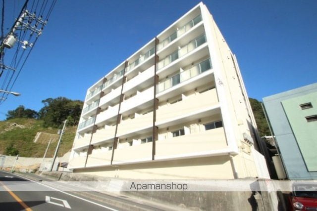 COLLINA山根町