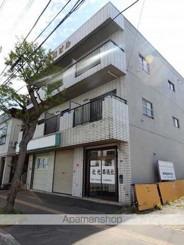 丸岡ビルの外観写真