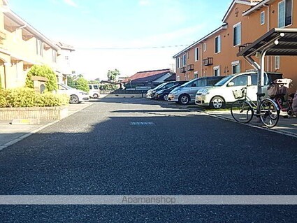 東京都昭島市緑町２丁目[1LDK/48.39m2]の共用部6