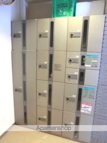 エナコート知事公館前の玄関写真