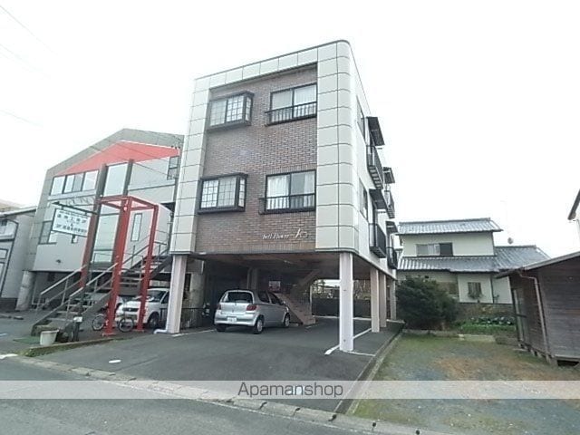 浜松市中央区 3階建 築32年の外観写真