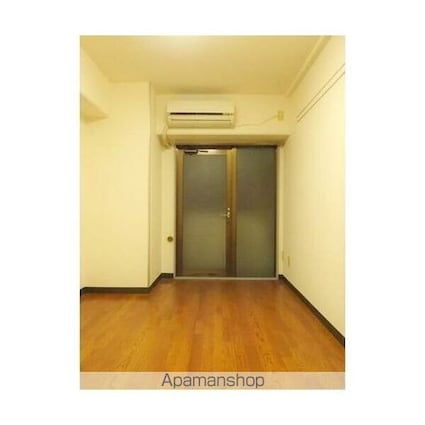 ダイヤモンドレジデンス錦糸町[1R/16.39m2]のリビング・居間1