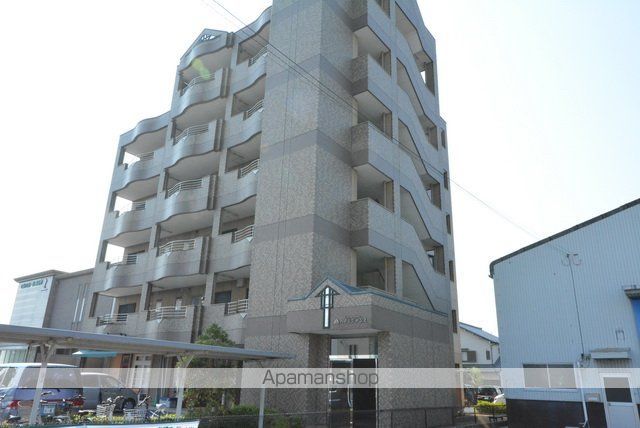 ハイレジデンスの外観写真