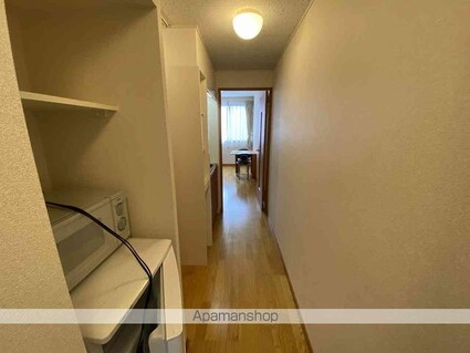 レオパレス三ッ橘[1K/23.61m2]の玄関