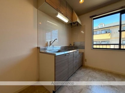 ガーデンプレイス香西Ｂ・Ｄ[3DK/55.8m2]のキッチン