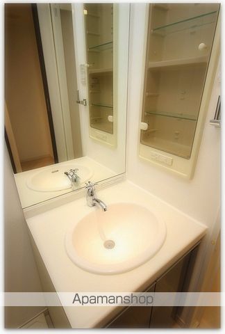 カスタリア堺筋本町の内装写真