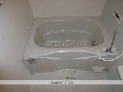 ポート　リジェールⅢ[2LDK/57.02m2]のバス