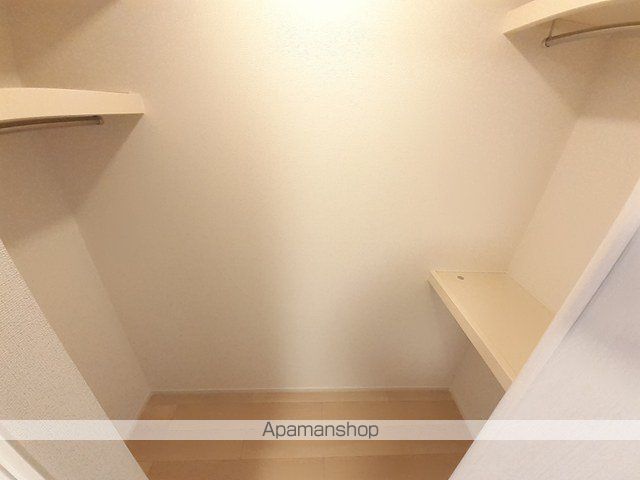 シーズンテラス勝原の内装写真