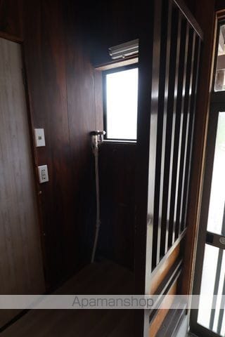 万葉線 市民病院前駅 徒歩17分 2階建 築48年の内装写真