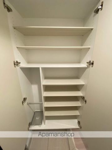 ルネフラッツ谷町四丁目の内装写真