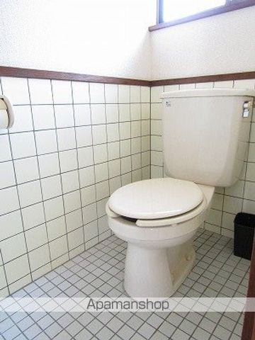 小林市 1階建 築30年の内装写真