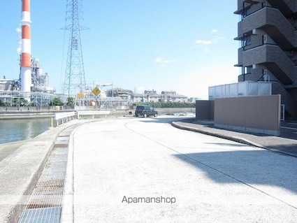 アサヒパレス港町[3LDK/64.04m2]の周辺5