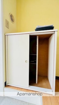 テェイルスクウェア[1R/17.5m2]の内装1