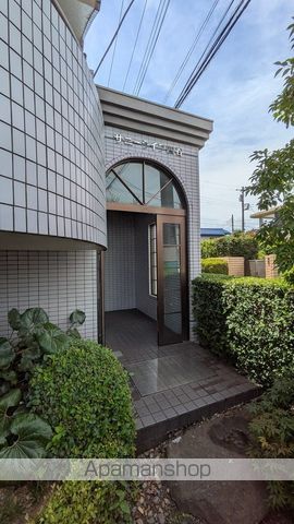 サニーライフ四谷の玄関写真