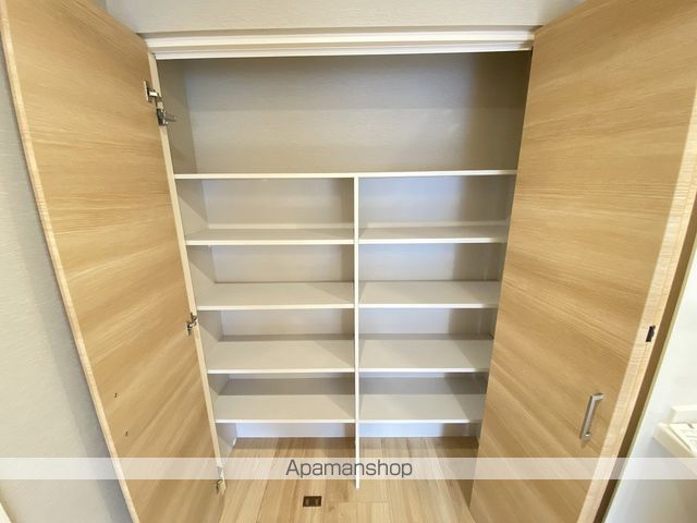 WAKURAS堰場の内装写真