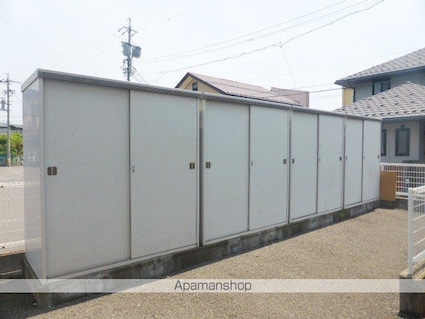 長野県長野市上松４丁目[1K/27.08m2]の共用部1