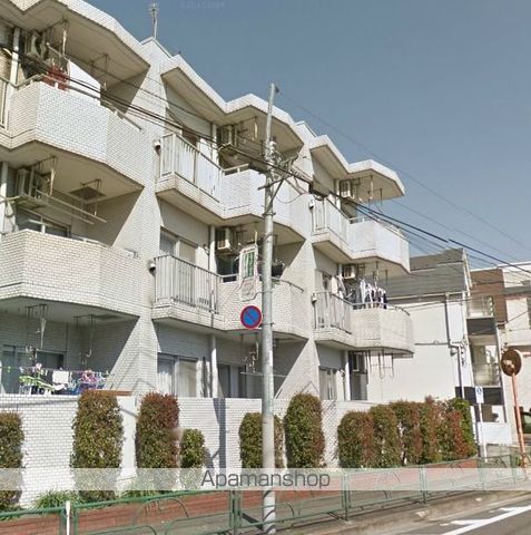 世田谷区給田のマンションの外観1