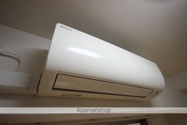 グランソレイユ ナカスジの内装写真
