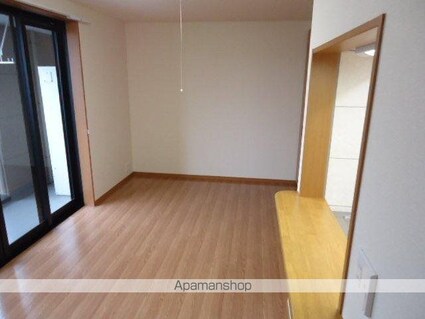 ＢｅｌｌＣｒｅｓｔ[1LDK/44.63m2]のリビング・居間4
