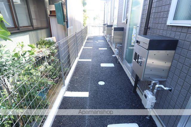 イリス本浦の玄関写真