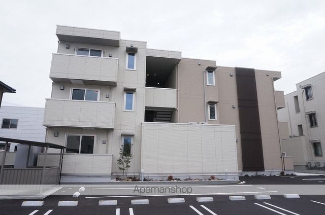 ラフィネ諸江の外観写真