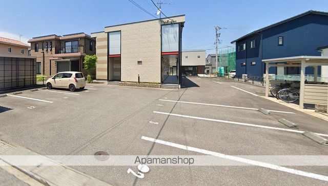 レオパレス西荒屋の外観写真