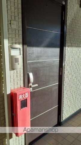 シャーメゾン川端町の玄関写真