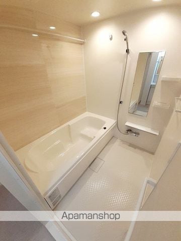 グローブ Aの内装写真