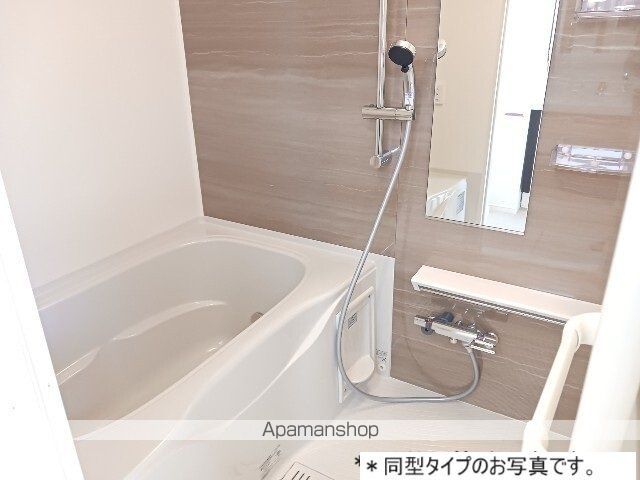 ネーベン パーク 7182の内装写真