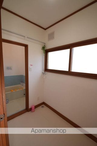 函館本線 旭川駅 徒歩47分 2階建 築51年の内装写真