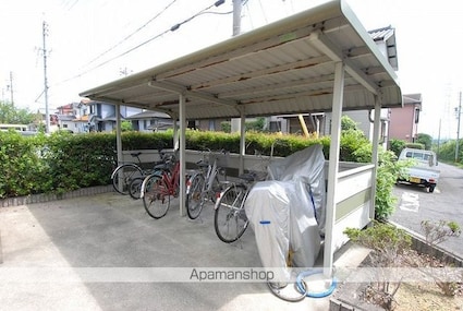 ベルエアー[2LDK/49.5m2]の共用部1