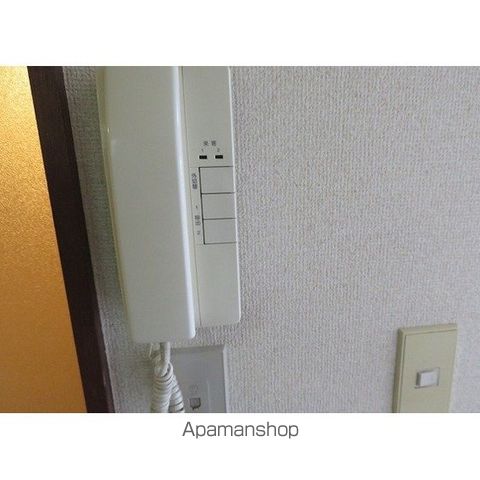 エバーグレース西府の内装写真