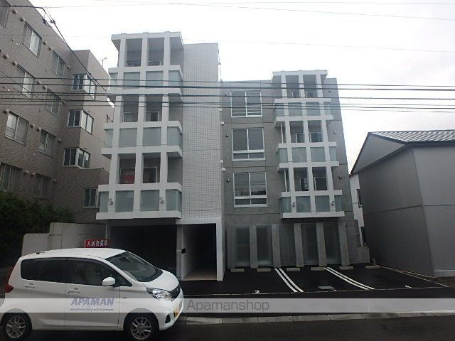 プレミアシティ美園の外観写真