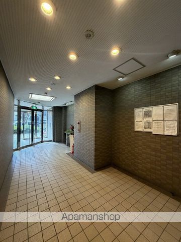 LEGALTENJINBASHIの内装写真