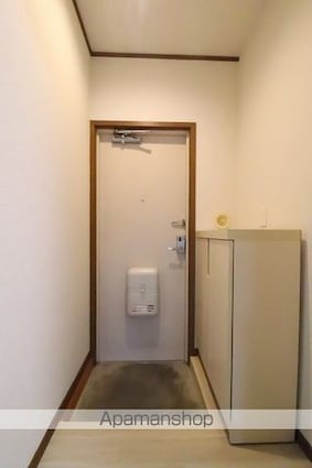 東京都福生市大字福生[2LDK/52.17m2]の玄関